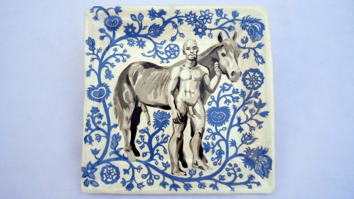 "A man and a horse". Unique ceramic handcrafted for use. 23 cm x 23 cm x 3,5 cm. Hand painted under glaze by David Gómez Blaya.